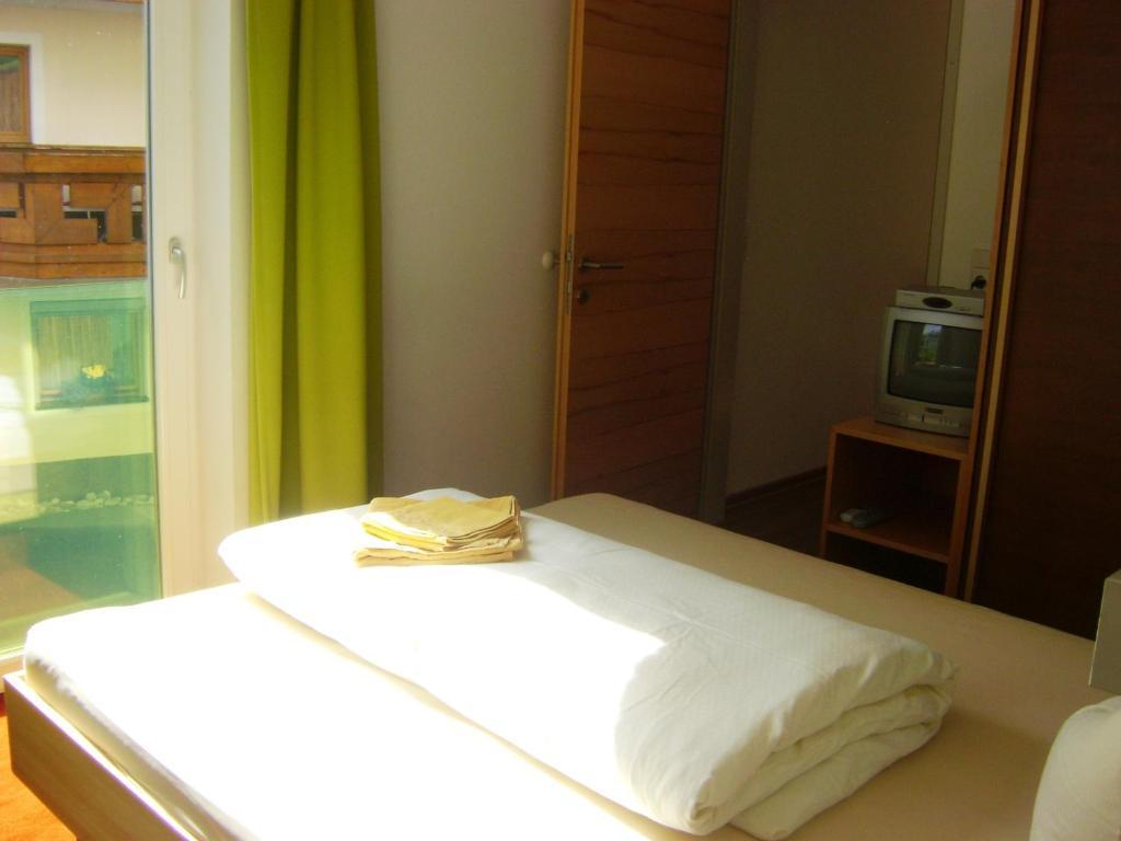 Almandin Apartment